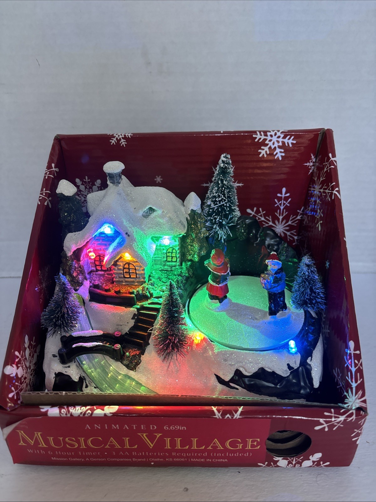 Mission Gallery Animated Musical Village Fiber Optic Skaters 6.5″ tall Works