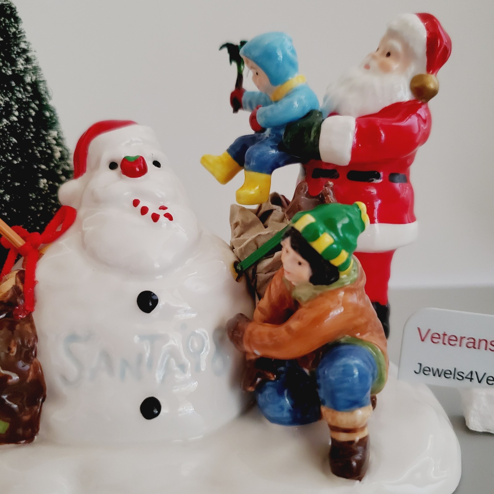 Department 56 Snow Village Accessory Santa Comes To Town 1998 #54920💖