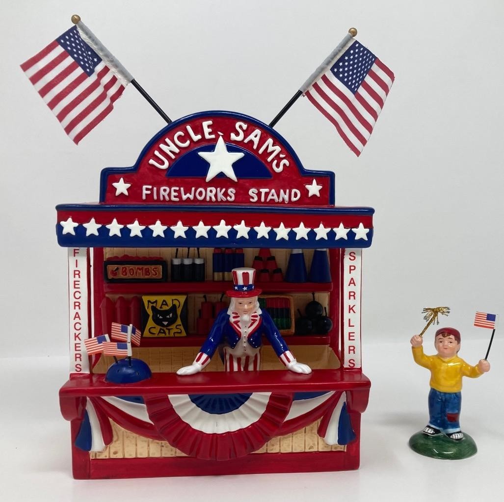 Dept 56 Snow Village Uncle Sam’s Fireworks Stand #54974 Set of 2 in Orig. Box