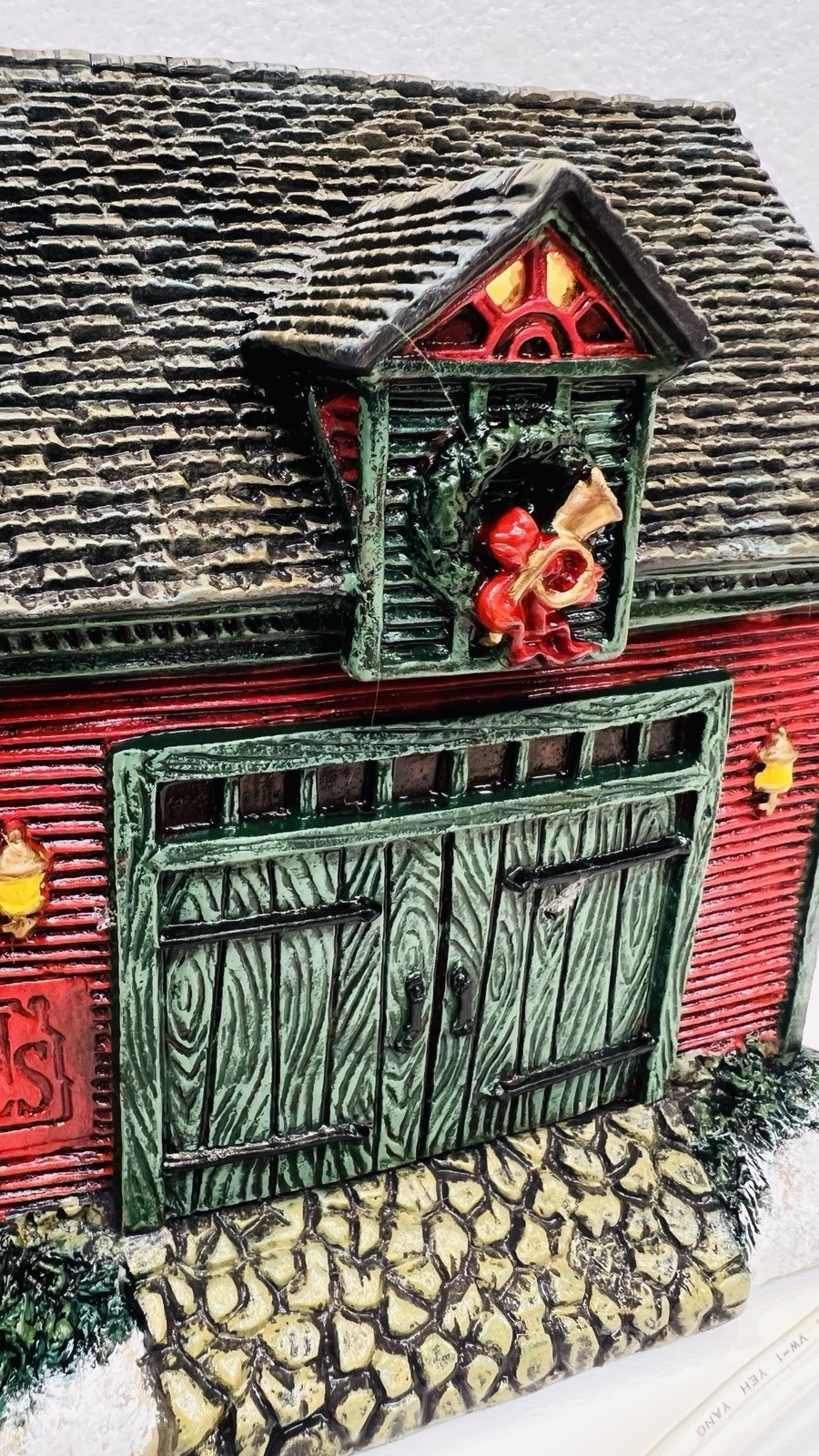 Lang & Wise Folk Art Villages The Joy Of Christmas “Cabinet Shop” 1997 Excellent