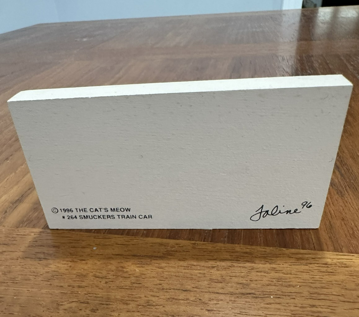Retired 1996 Cat’s Meow Village Shelf Sitter – SMUCKER TRAIN CAR Accessory #264