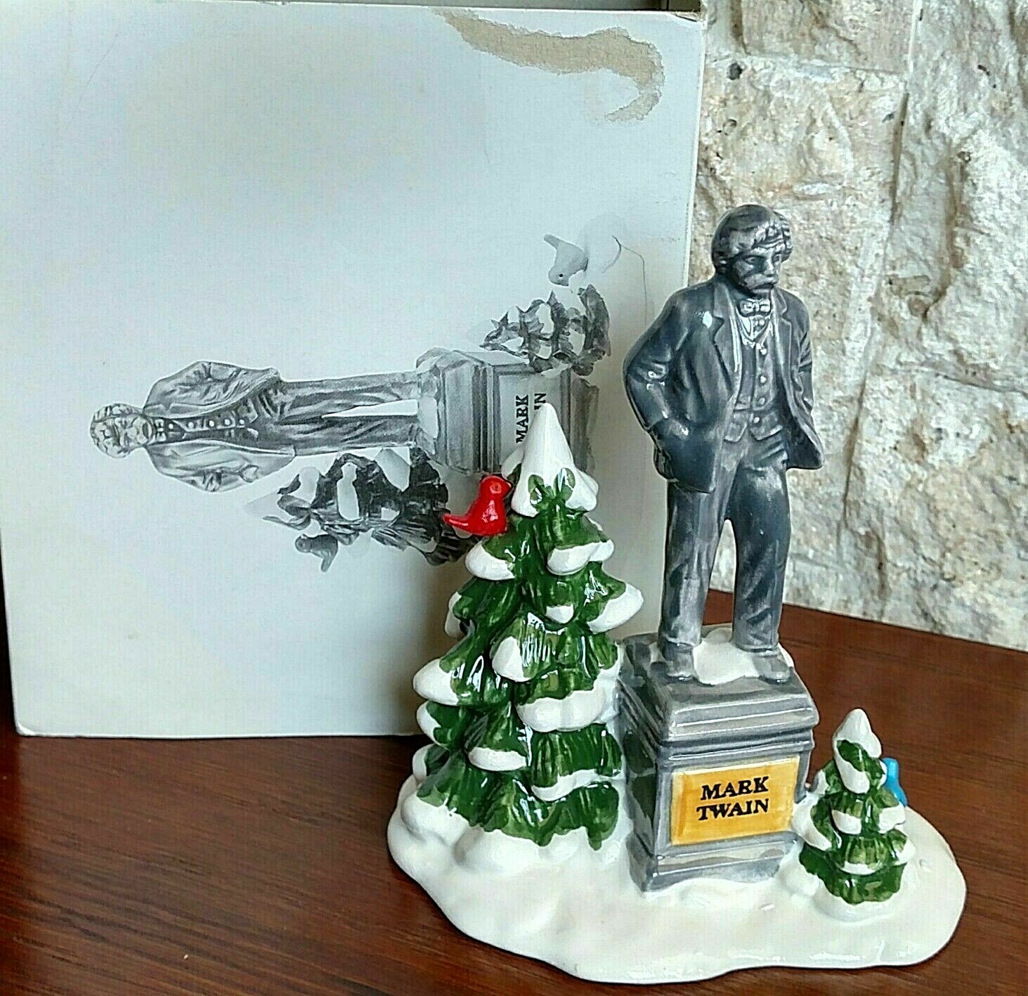 Statue Of Mark Twain #51730 Snow Village Department 56 -BUYER GUARANTEE