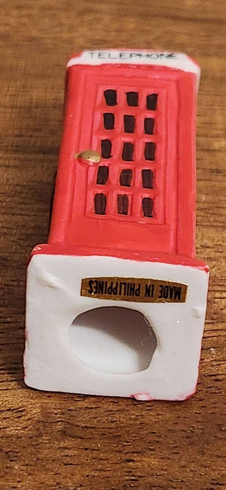 Christmas Village Accessory Ceramic Old Time Red Phone Booth 2½” x 1″ x 1″ VGUC