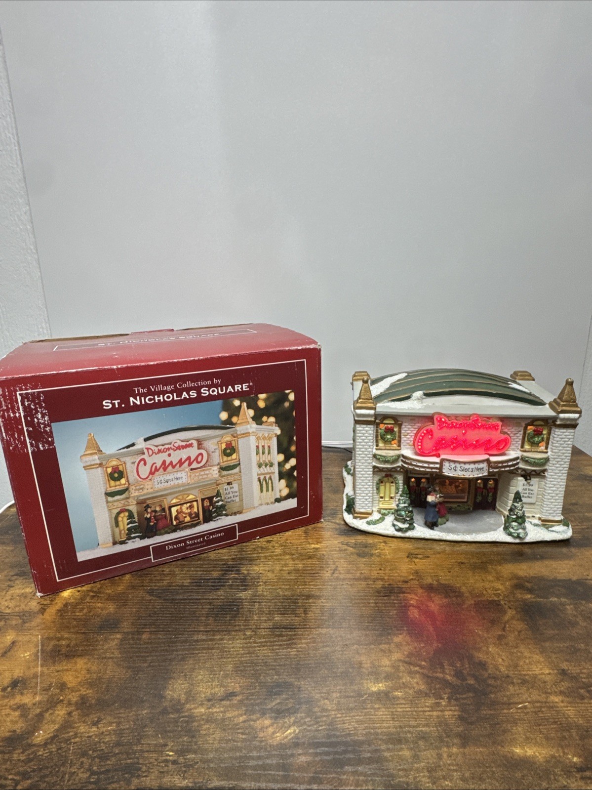 DIXON STREET CASINO Village Collection St. Nicholas Square with Light & Box