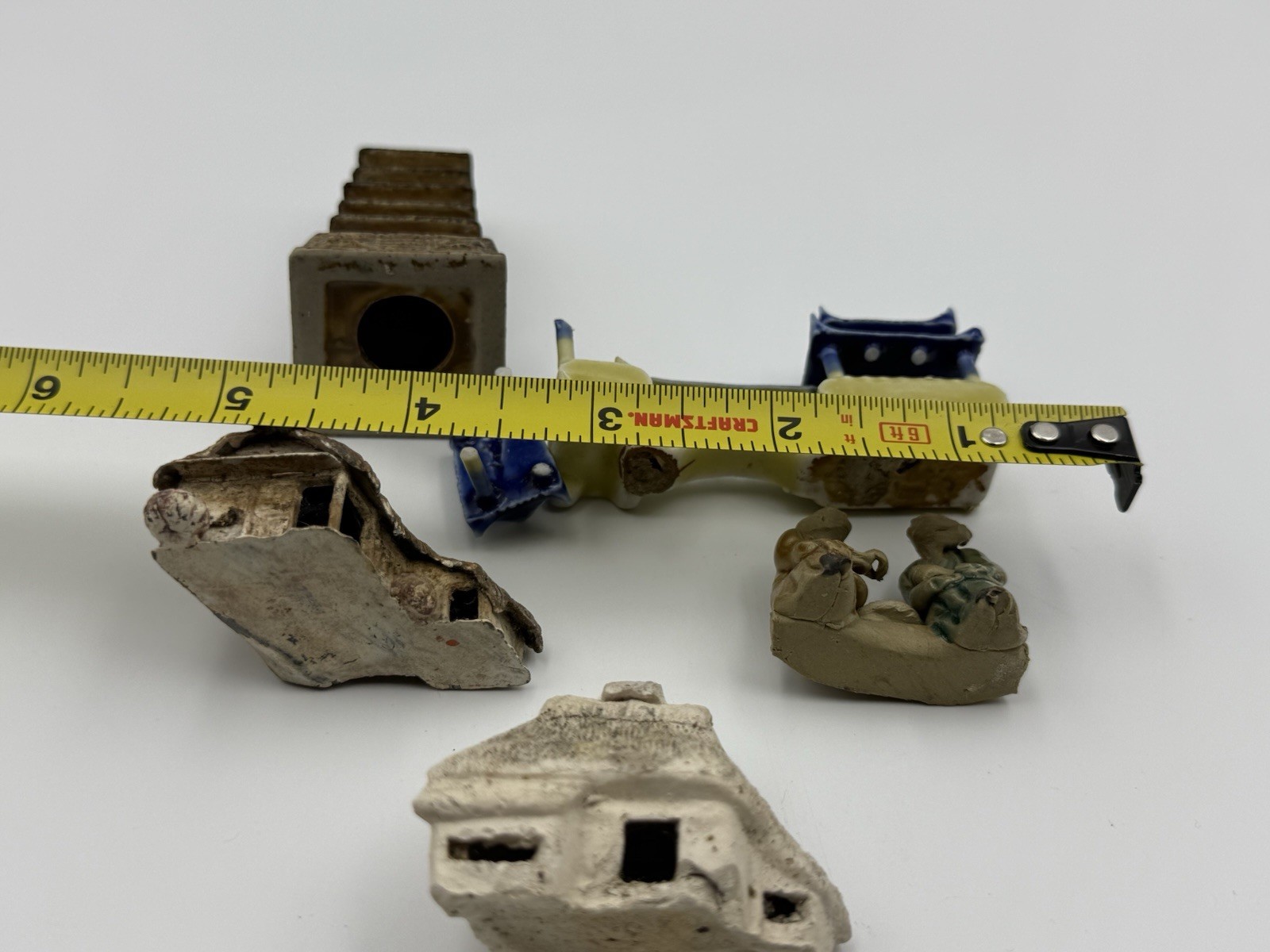 Vintage Chinese miniature ceramic part of a village collectible