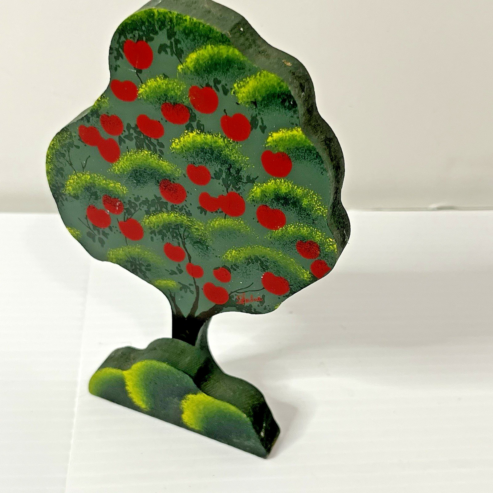 Red Apple Shelia’s Collectibles APPLE TREE Fruit 3-D Shelf Sitter Signed Vintage