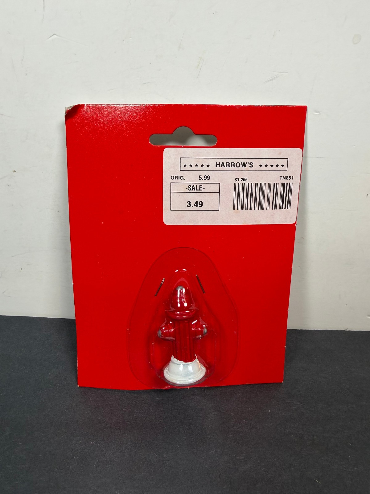 Harrow’s TN851 FIRE HYDRANT Lemax Style Christmas Village Accessories