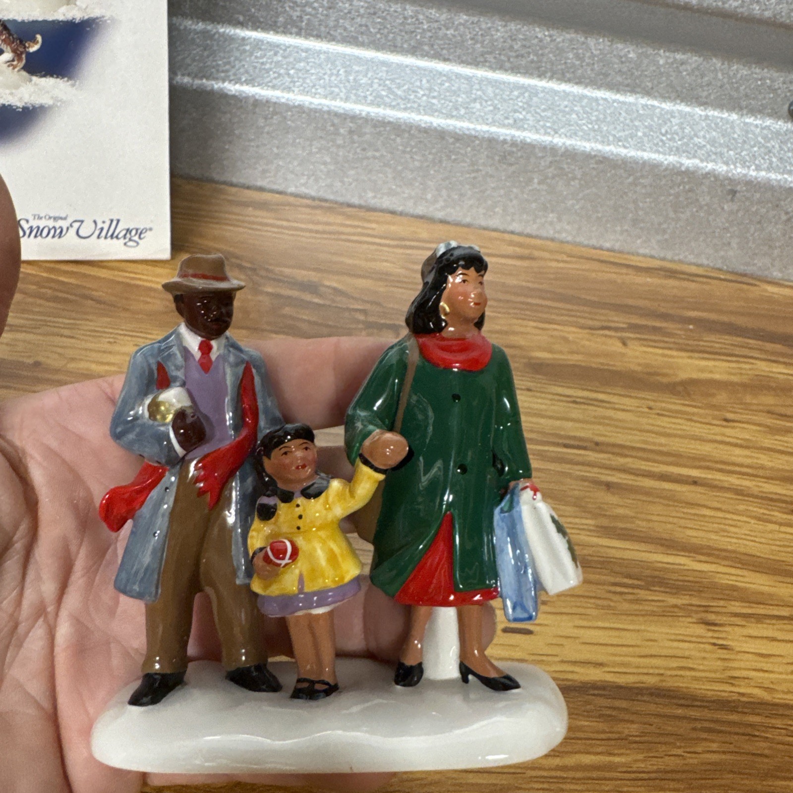 Dept 56 Snow Village Townspeople Set of 5 African American 56. 55252 Mint in Box