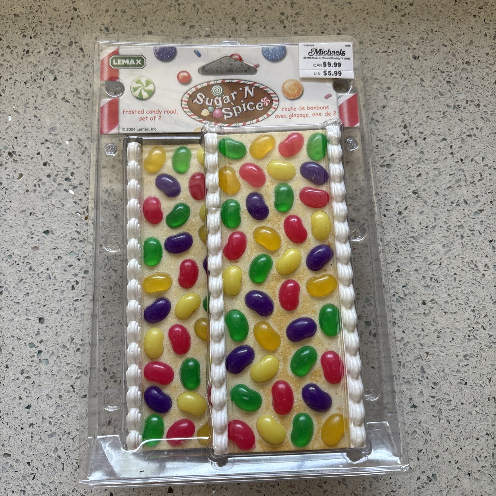 Lemax Frosted candy Road sugar and spice One set of two 2004 (Accessory)