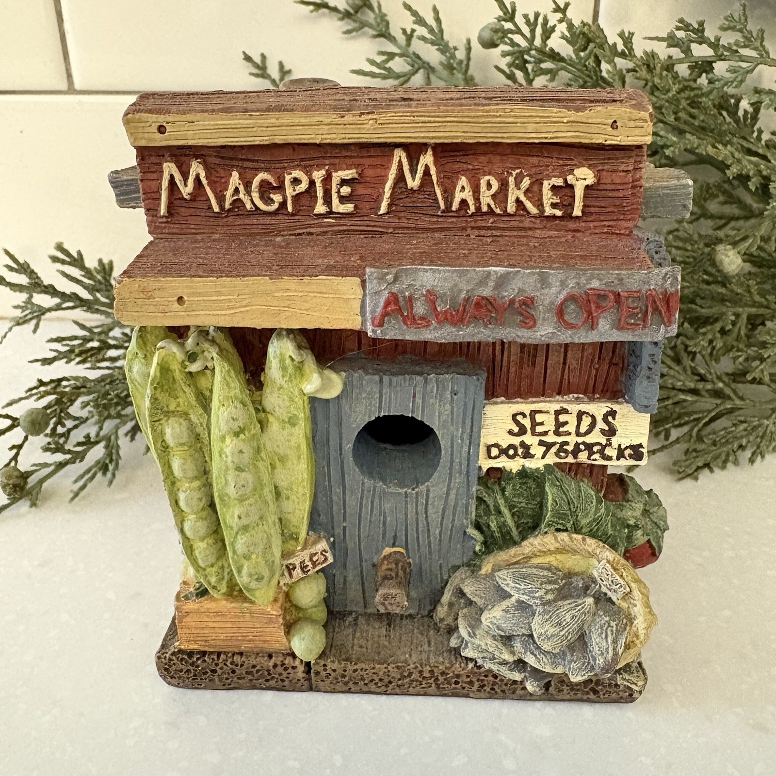 Magpie Market Trinket Box FIGI Graphics 1997 Strawberries | Cabbage | Seeds