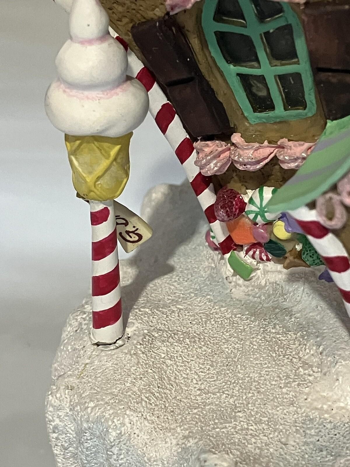 Danbury Mint Village Collection Gingerbread Home Sweet Home Lighted House READ