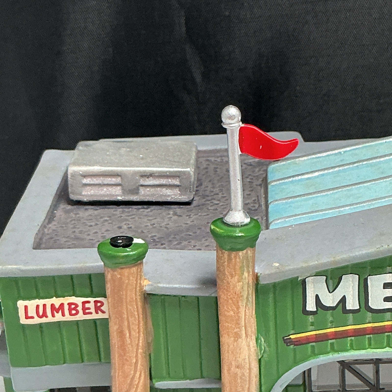 Rare Lemax MENARDS Store Building Rare 2006 w Light Cord No Box Read Description