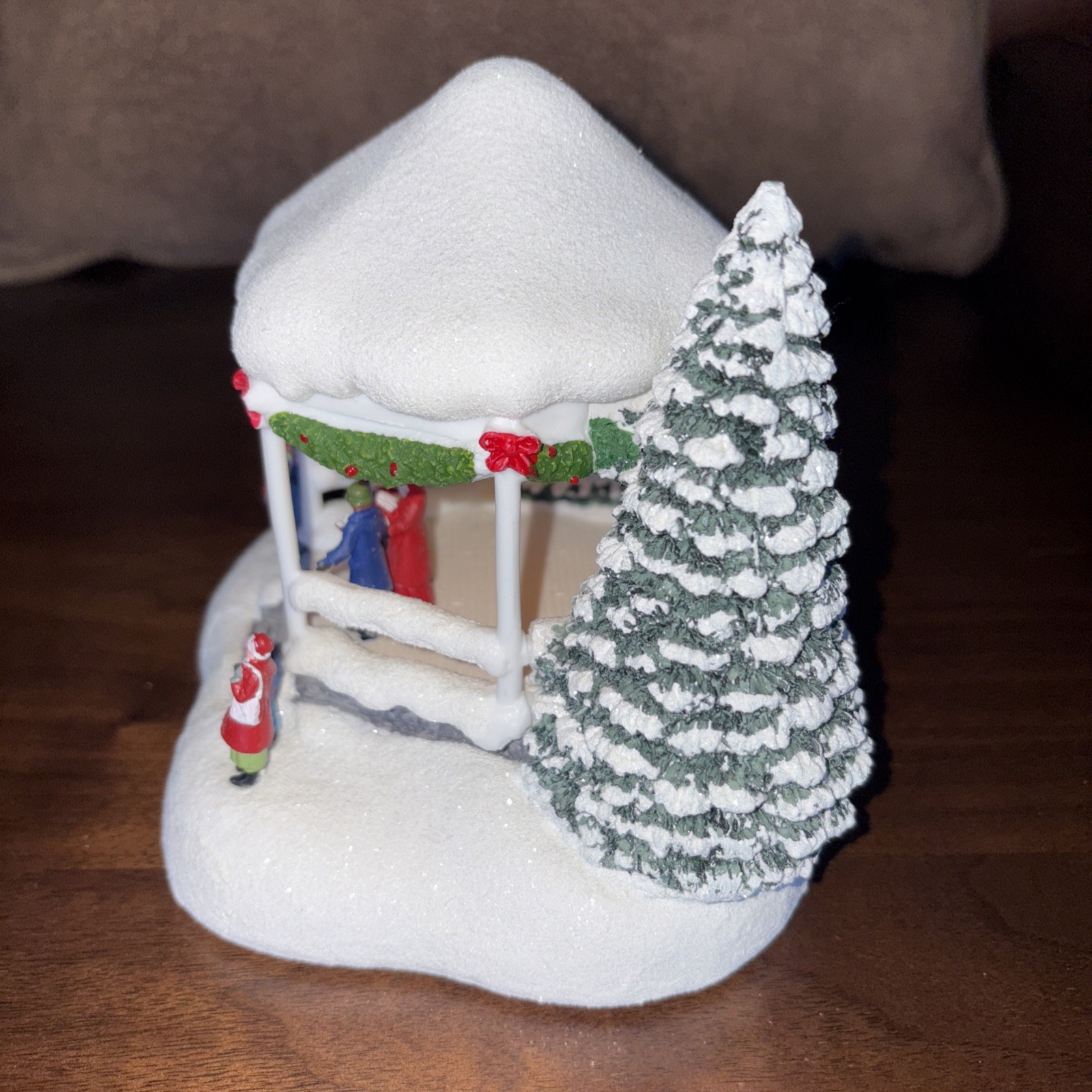 2023 Thomas Kinkade Teleflora Sweet Sounds Of Christmas w/ Batteries WORKS