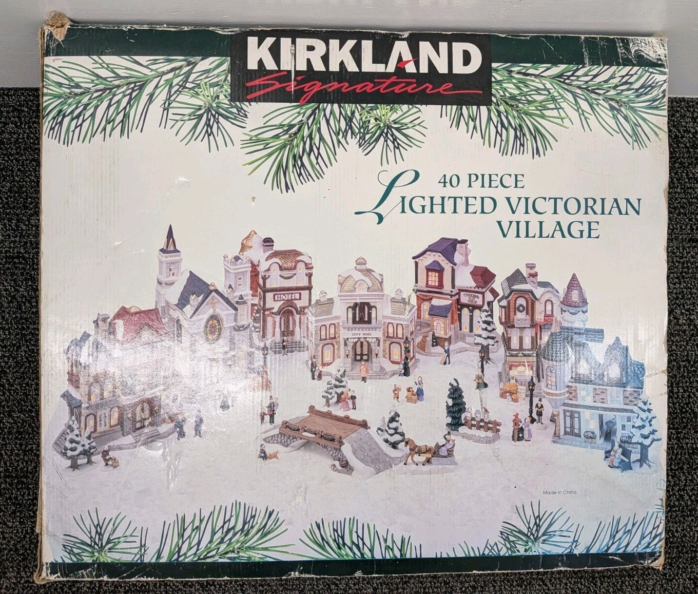 Vintage Kirkland Signature 40 Piece Lighted Victorian Christmas Village 1996
