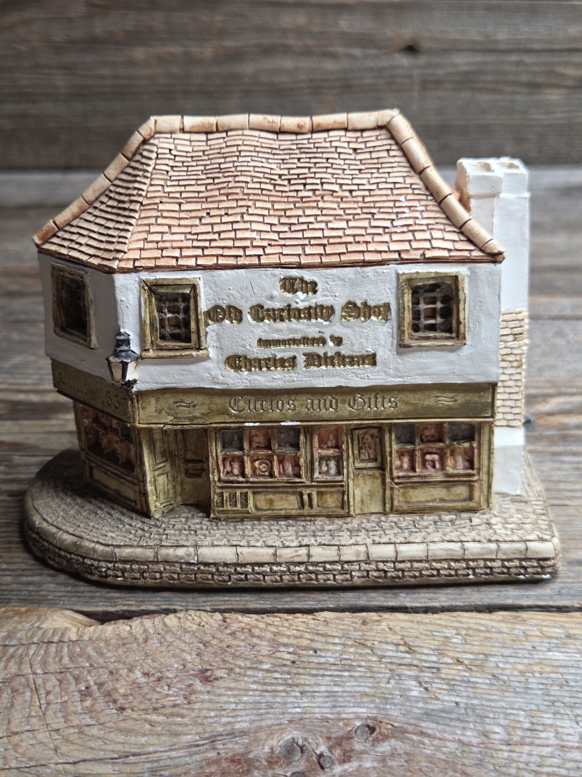 Lilliput Lane “Old Curiosity Shop” Charles Dickens 1985 Signed Unboxed