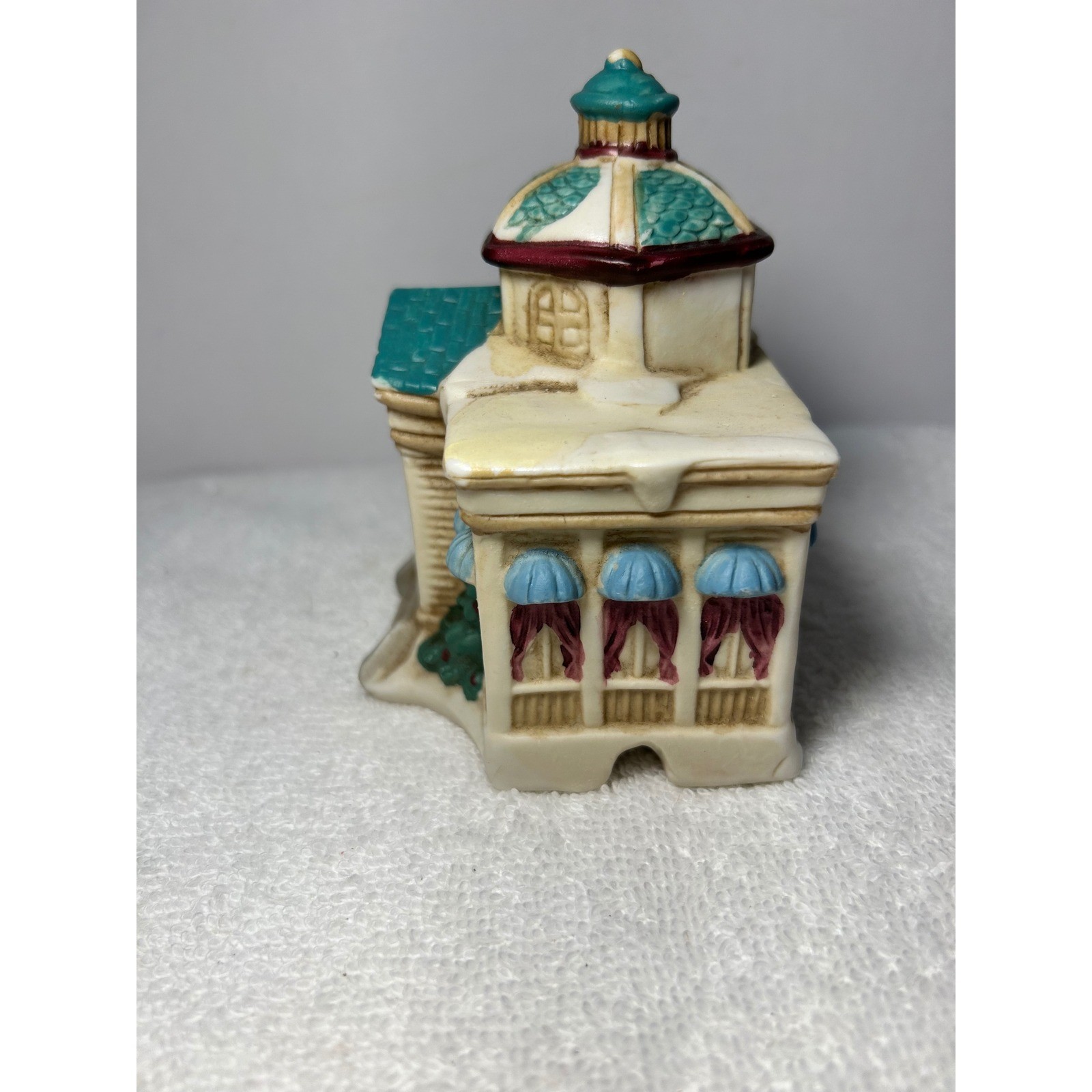 Vintage 1992 Town Opera Center Ceramic Christmas Village Building Miniature
