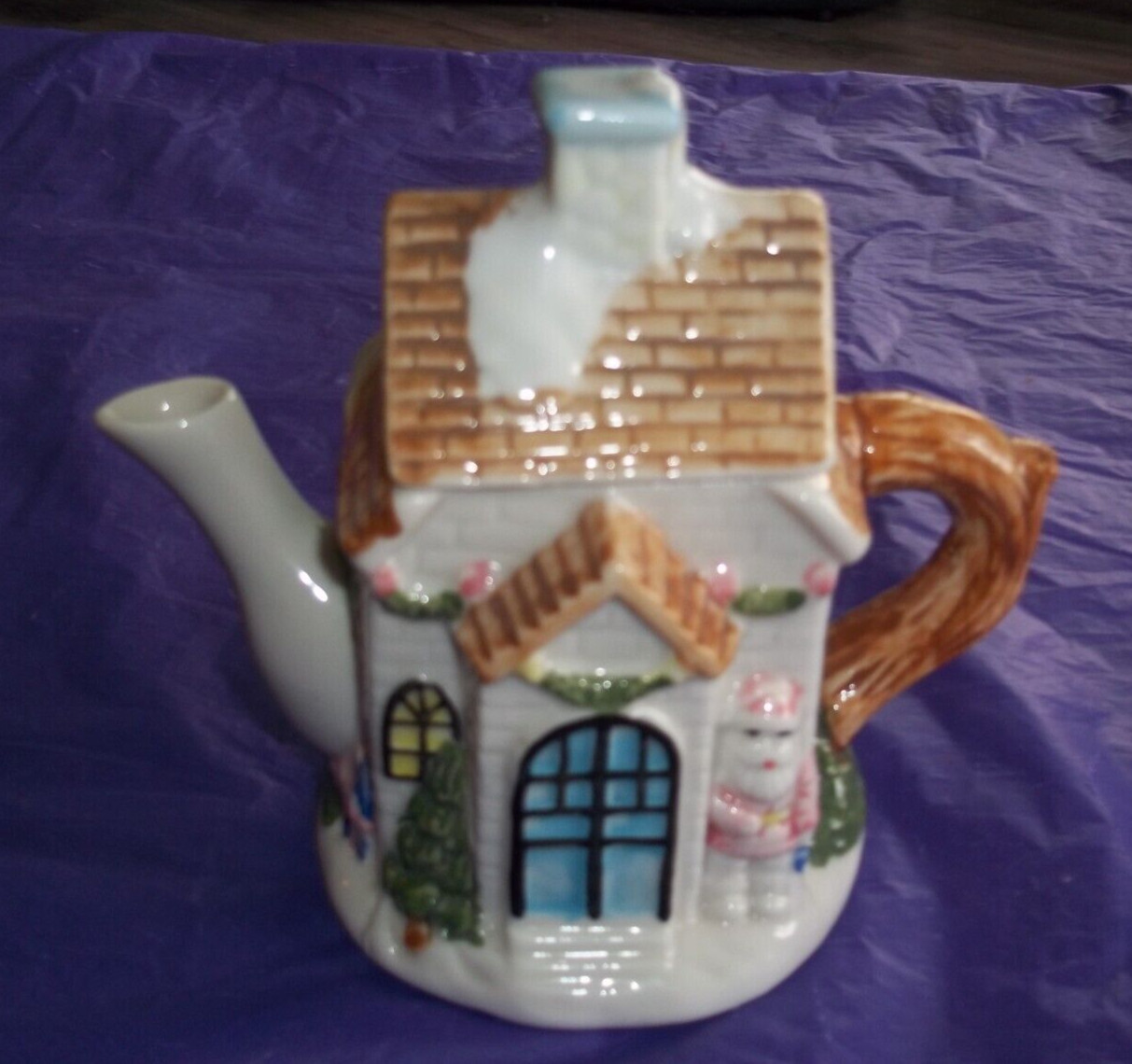 Santa’s Cottage Winter Christmas Mini Ceramic Tea Pot/Creamer/Syrup Dispenser