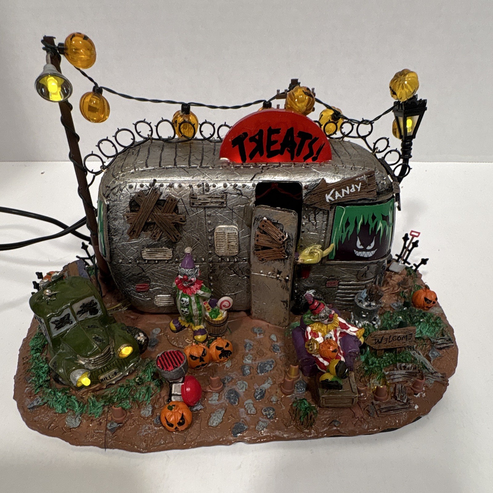 Lemax Spooky Town Trailer Treats Illuminated Clown Resin 9in 2018