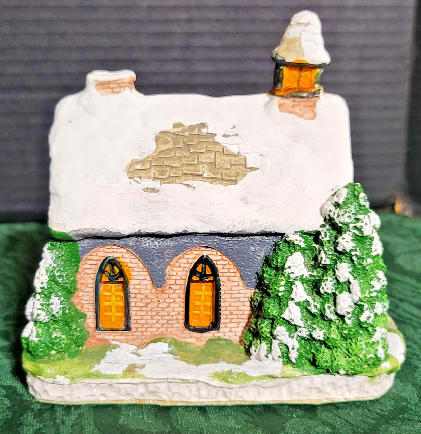 4 Vintage Hand Painted Plaster Snow Houses -TAIWAN -4″high StartYour own village