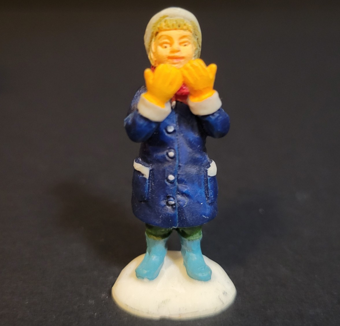 Lemax Christmas Village Town Girl In Blue Coat Holding Up Hands