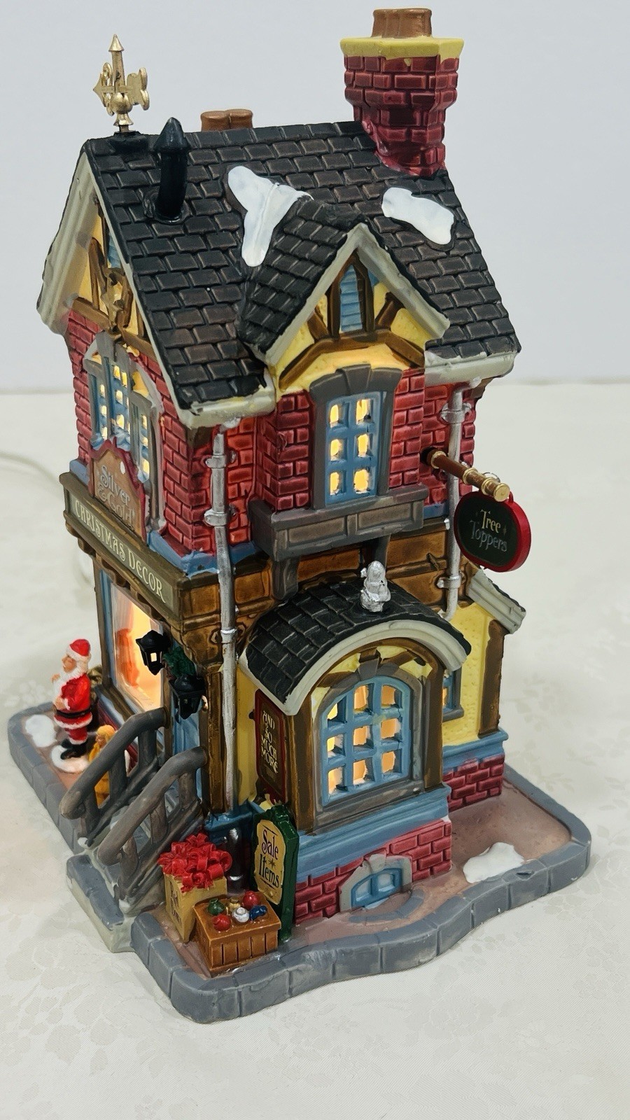 Lemax “ Silver & Gold Shop” Porcelain Lighted Building 45699 Retired 2014 NEW !