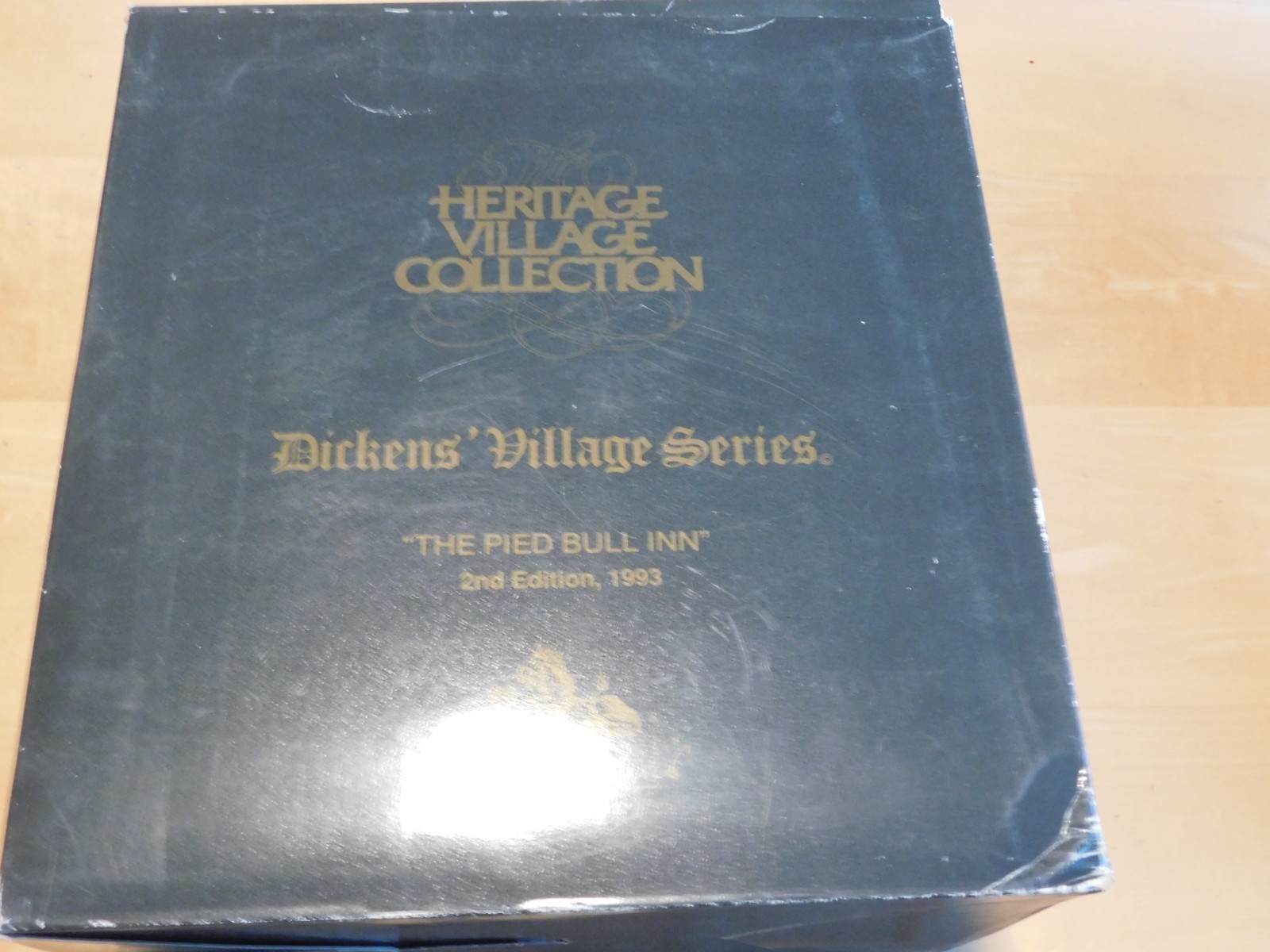 Department 56 Dickens Village Pied Bull Inn 2nd Edition 1993 5751-7