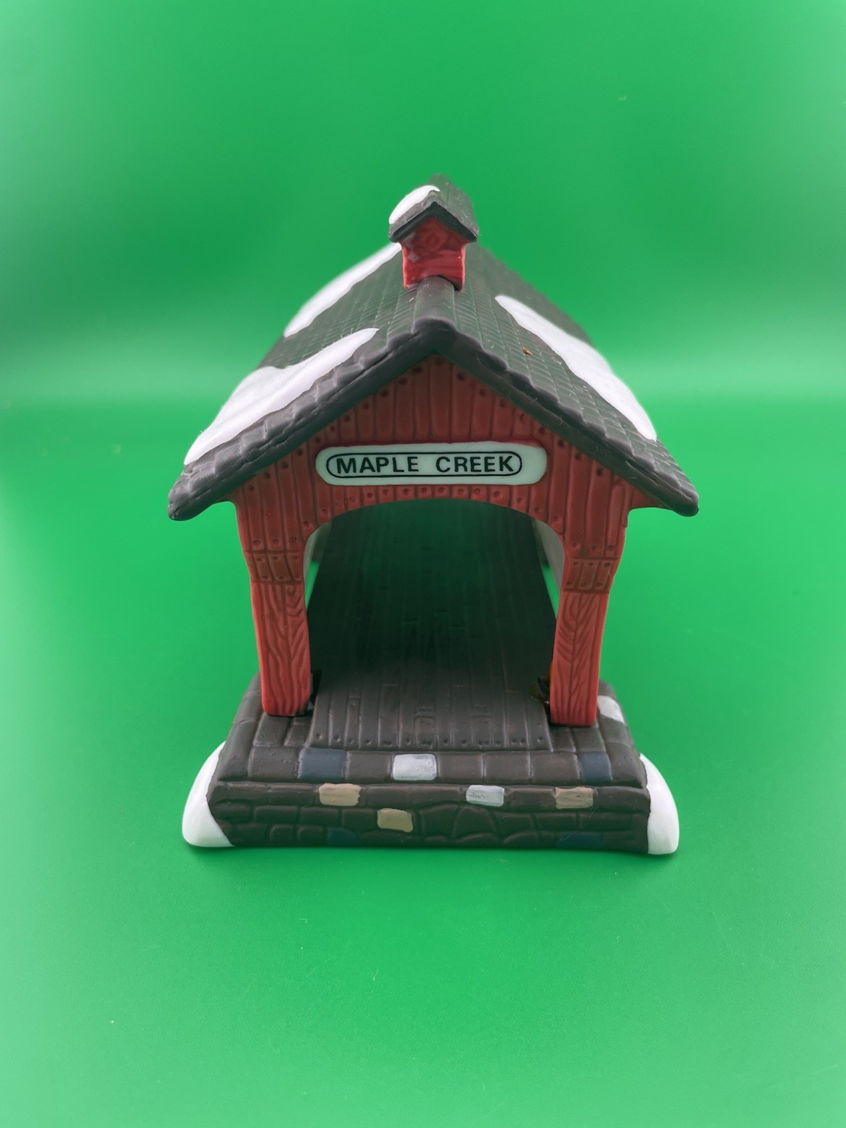 Department 56 Red Covered Bridge Heritage Village Series