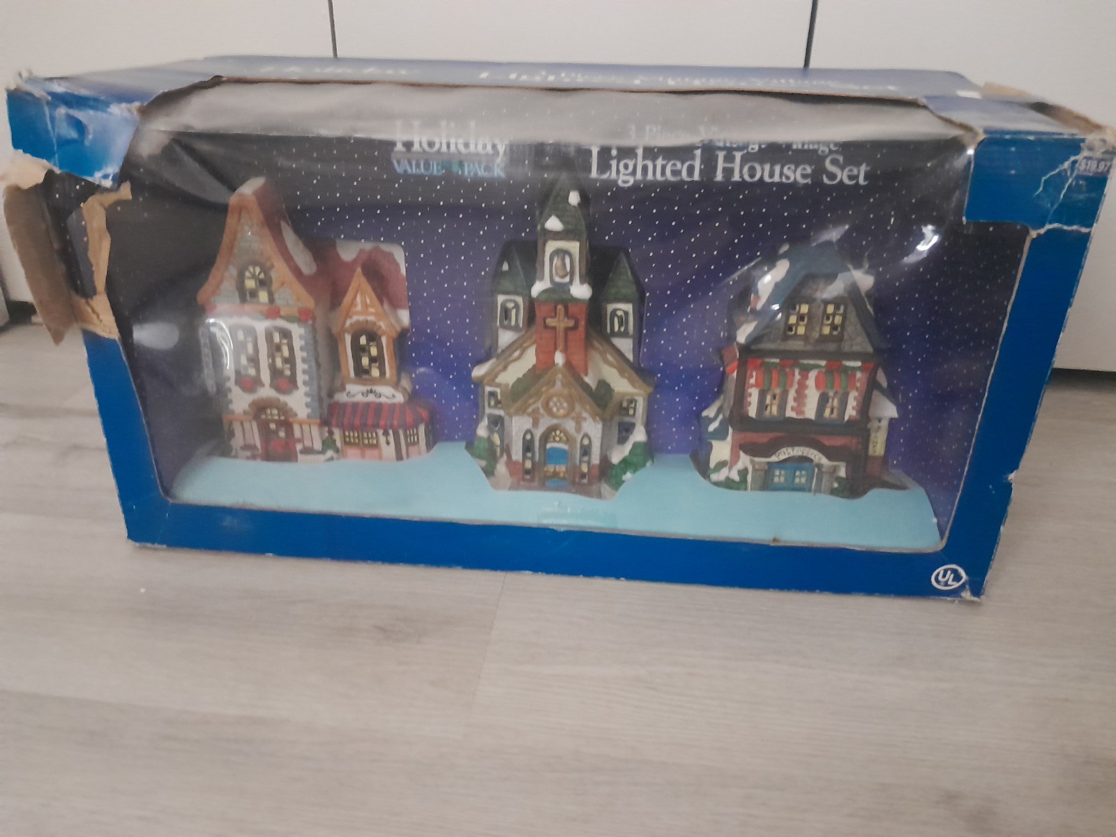 1998 Three-Piece Vintage Village Lighted House Set