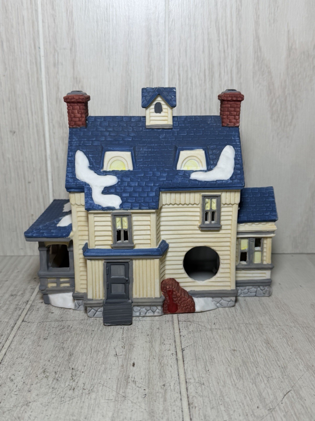 VTG Dept. 56 New England Village Ada’s BOARDING HOUSE #5940-4 1988 BOXED
