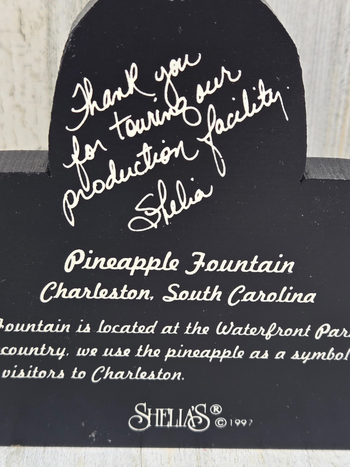 Shelia’s Collectibles Pineapple Fountain Charleston South Carolina Shelf Sitter