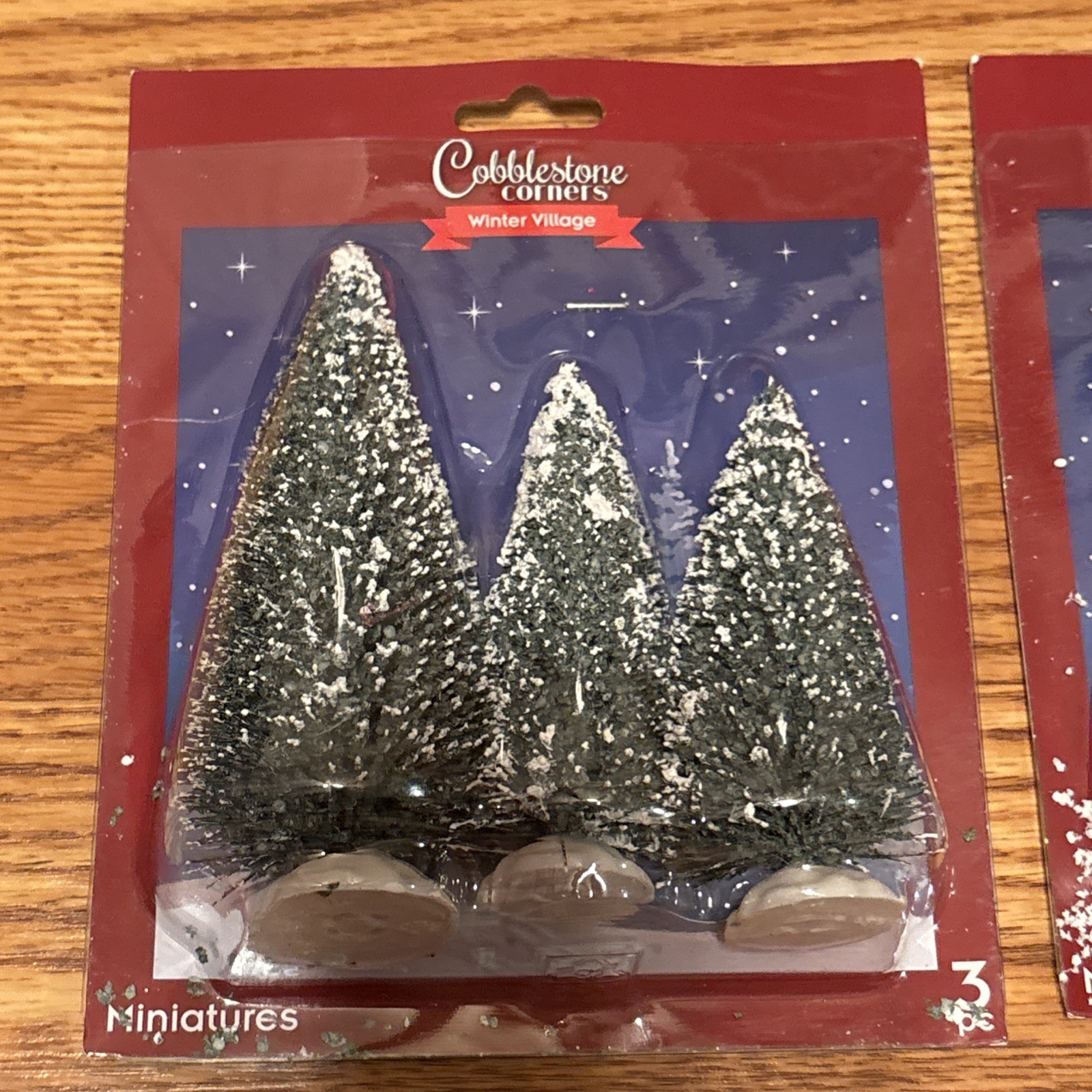 2 Sets Cobblestone Corners Winter Village Accessories Pine Trees 5.5″ 4.25″ Snow