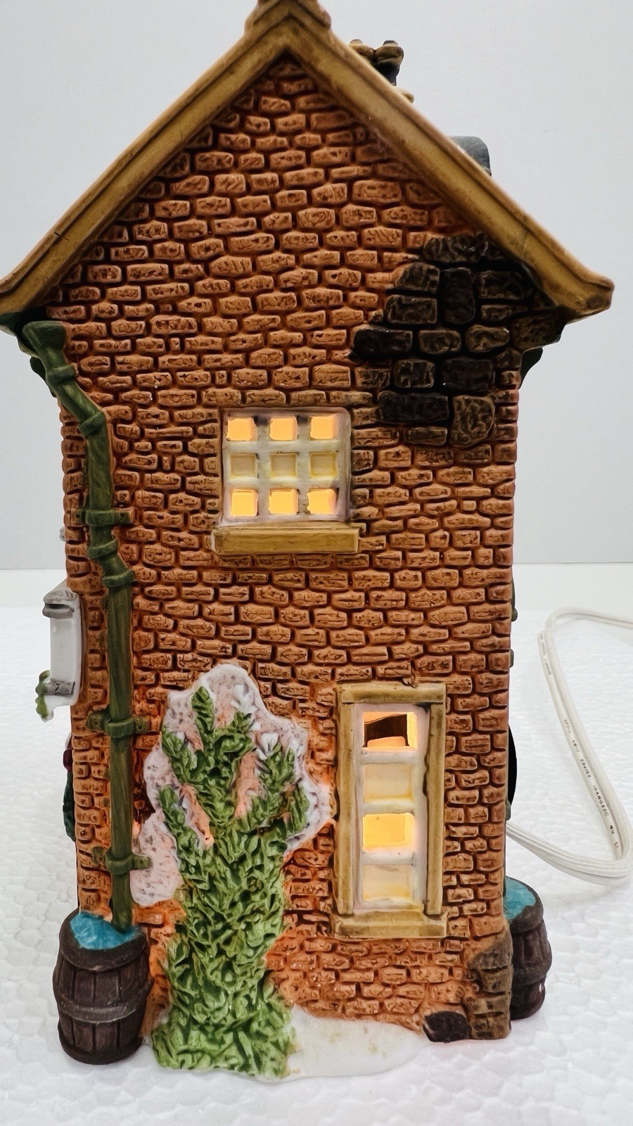 Dept 56 Heritage Village Collection “Geo Weeton Watchmaker” 59269 Excellent !