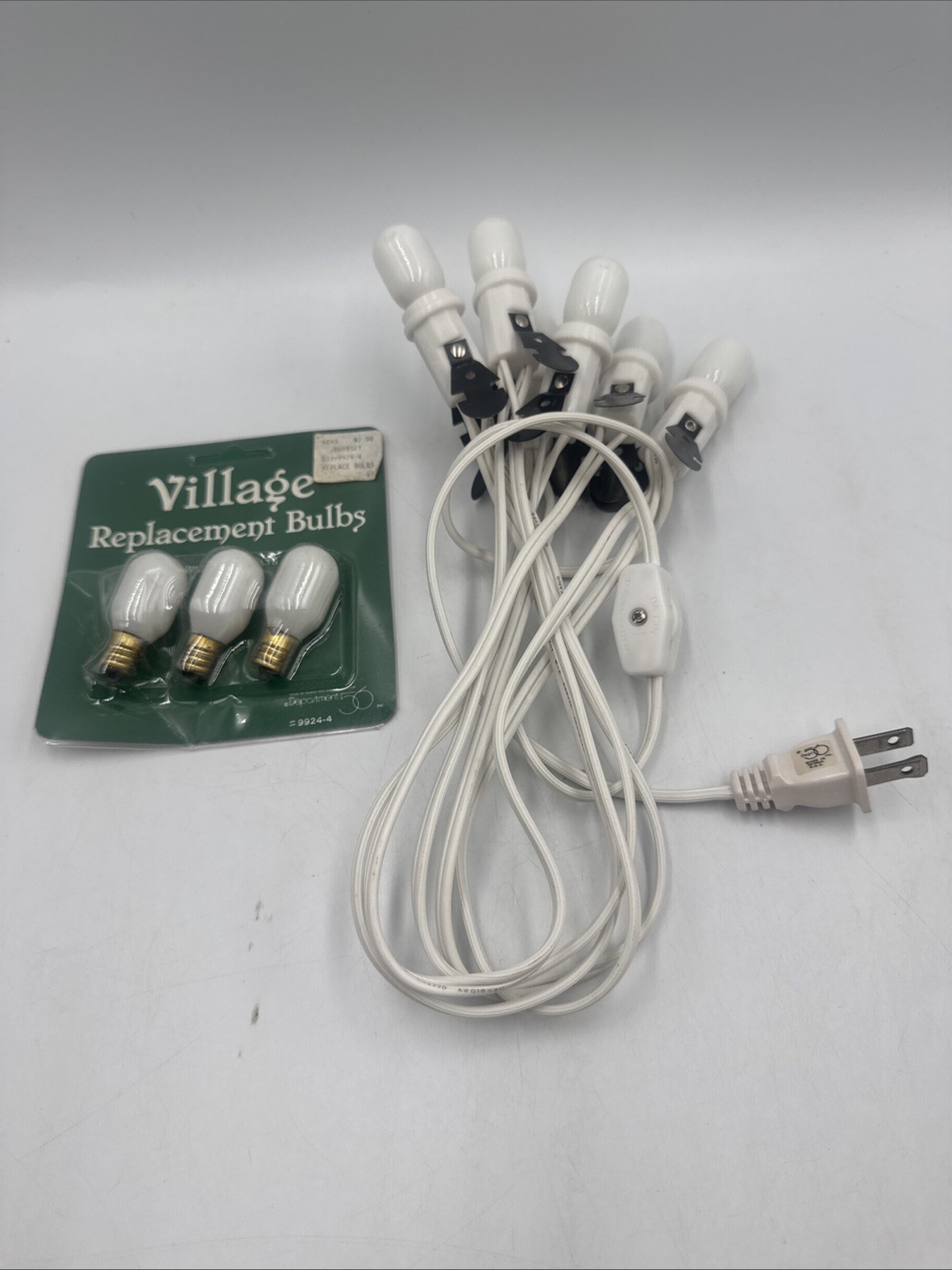 Department 56 Accessories for Villages 6-Socket Lite Set Lights