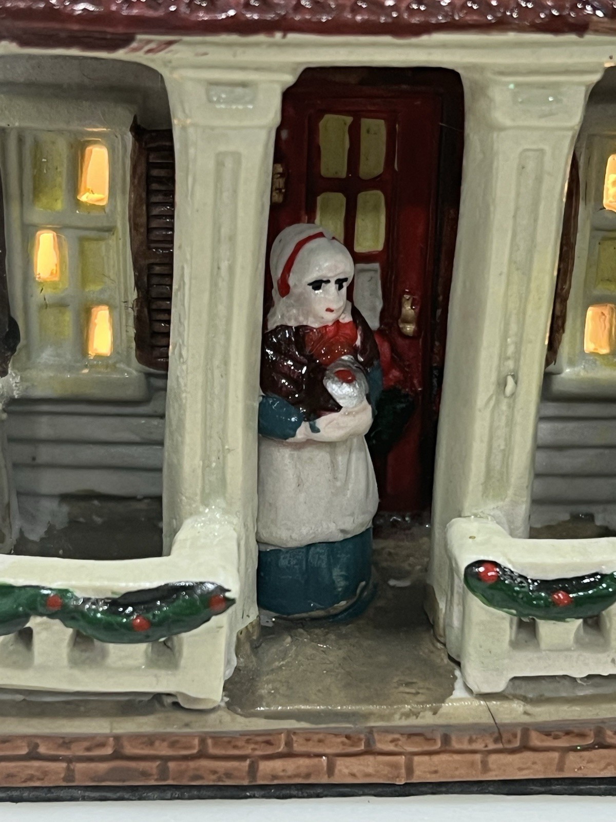 Holiday Time Christmas Village “Nellie’s Jams And Jellies” Vintage Lighted House