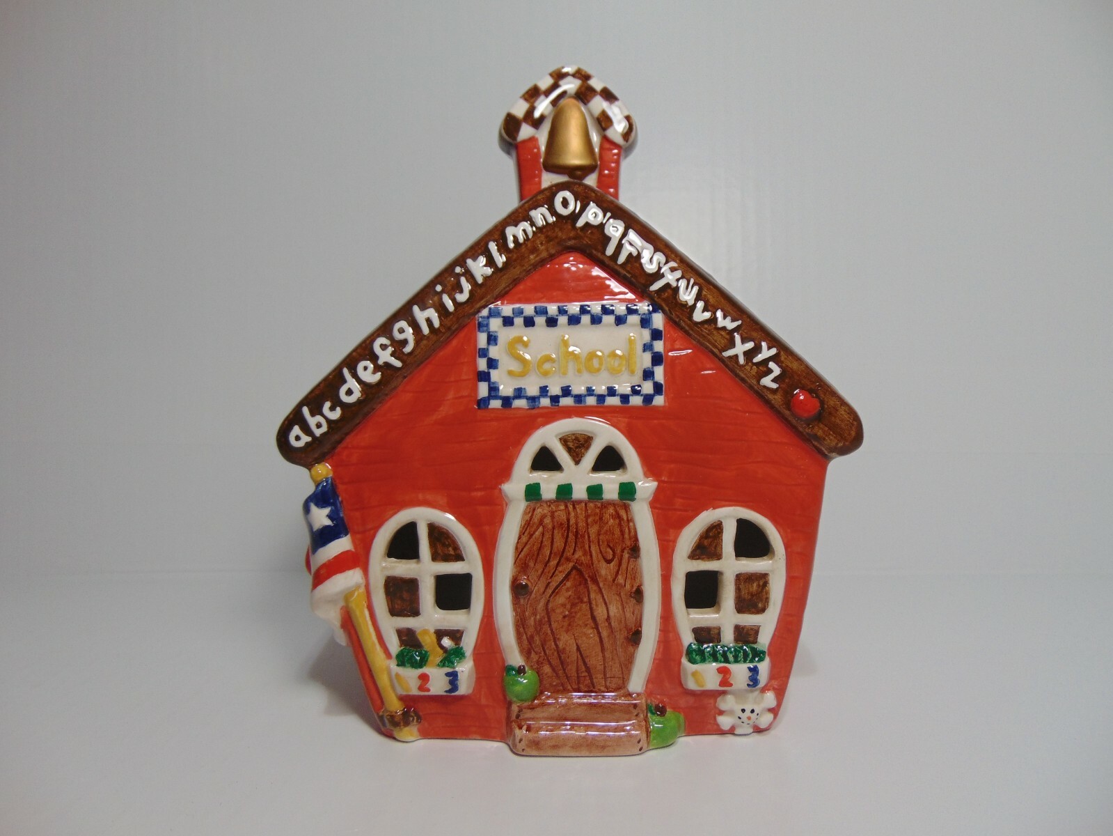 Sarah’s Attic SnoWonderville School Lighted Village House With Box 2001