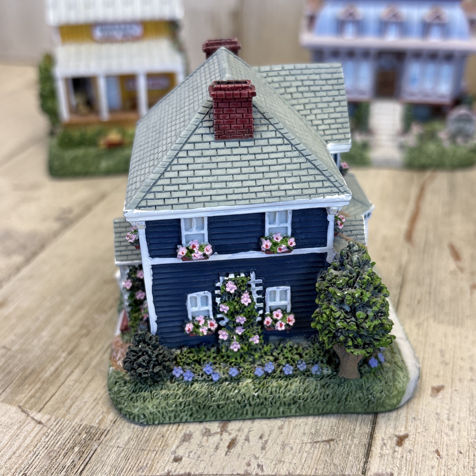 Liberty Falls Americana Lot 9 Mini Buildings Houses 1999-2000 No Boxes Clean