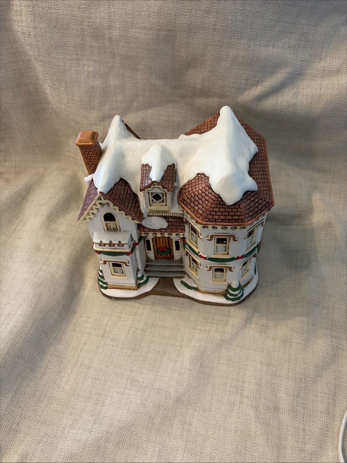 Colonial Christmas Village by Geo Z. Lefton 1994 Queens Gate CWD 01329 W/ Box