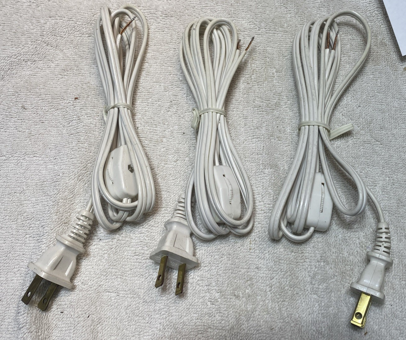 (3)brand new Holiday Village Electric Cord With Switch Continuous Power