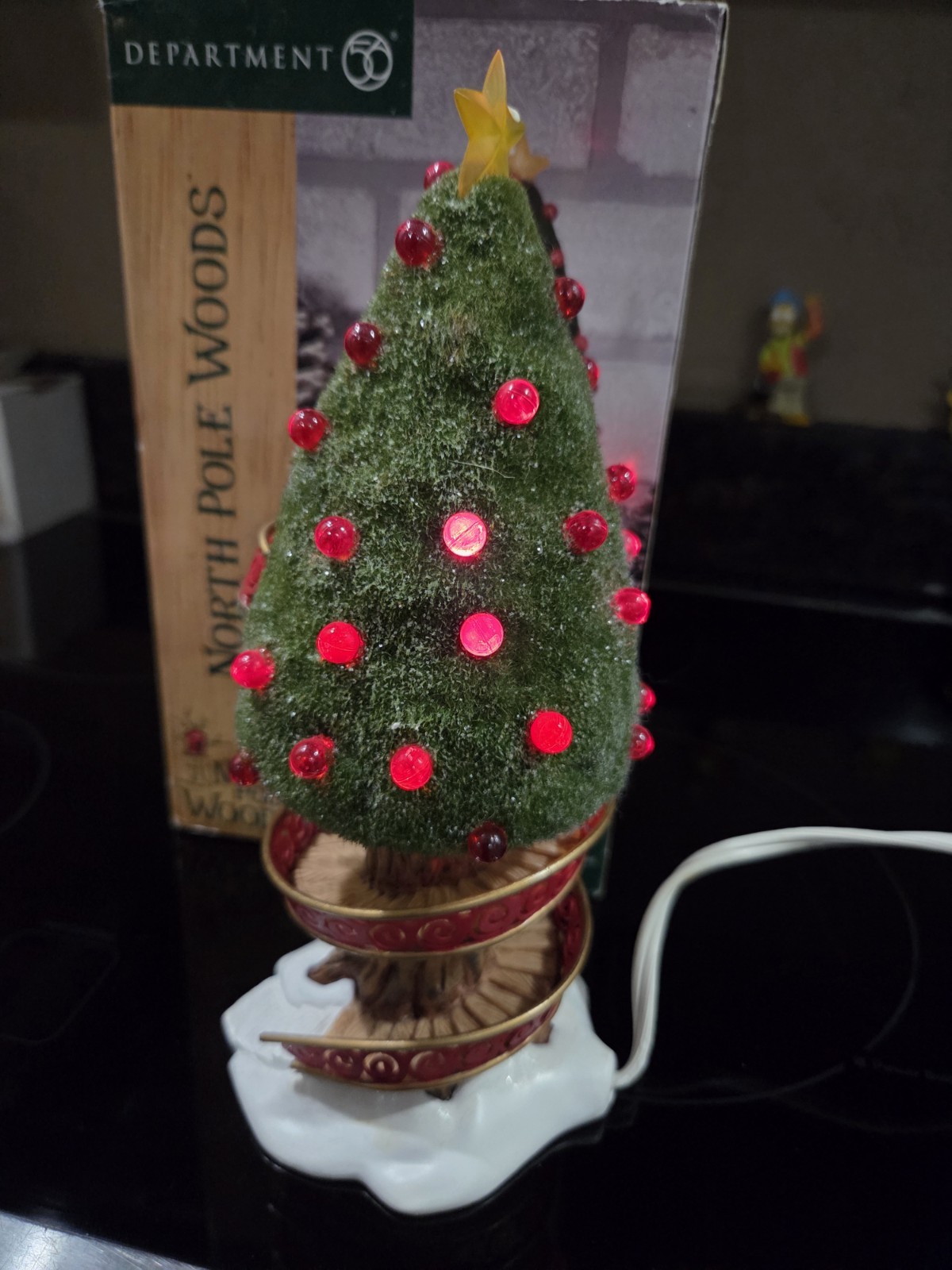 Vintage Dept 56 North Pole Woods Rudolph’s Condo Christmas Lights Up 56885 Box