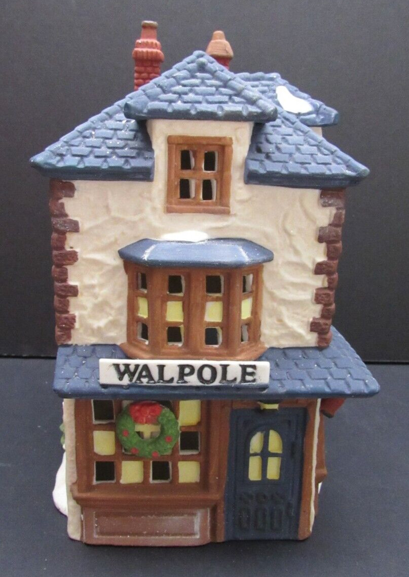 Dept 56 Dickens Village Series Walpole Tailors Lighted Christmas House 5926-9