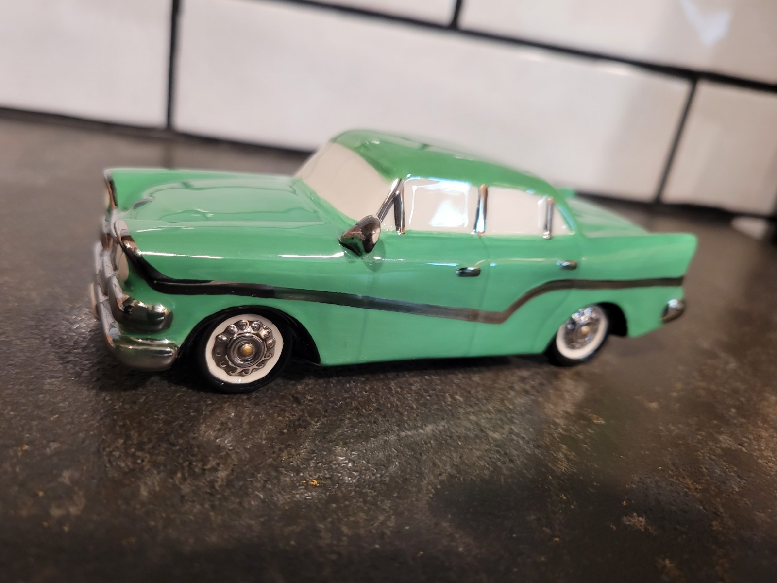 Dept 56 Classic Cars – Blue “1957 Chevrolet Bel Air” – Snow Village Collection
