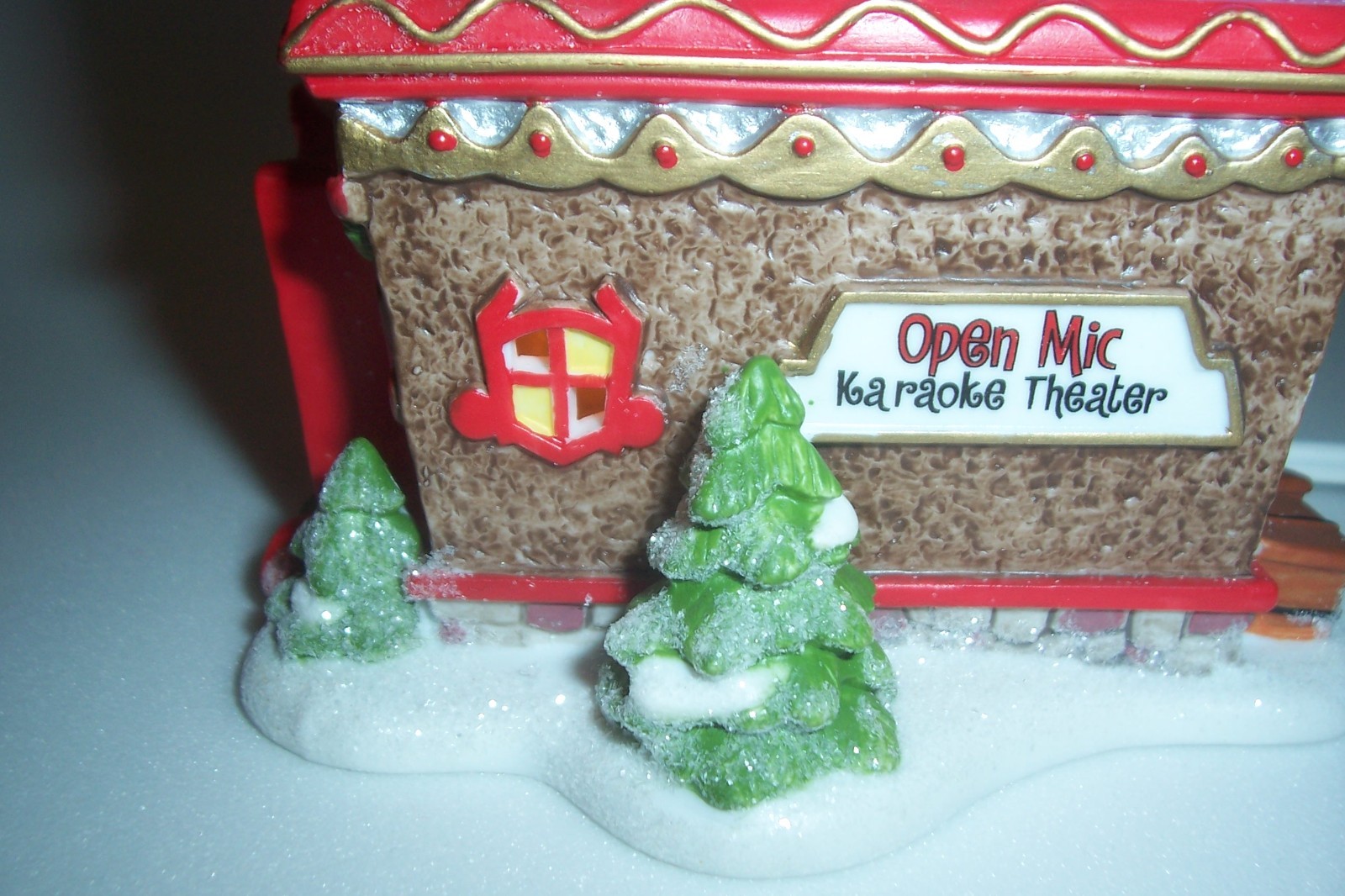 Department 56 North Pole Series “North Star Karaoke Club” 799917 Retired