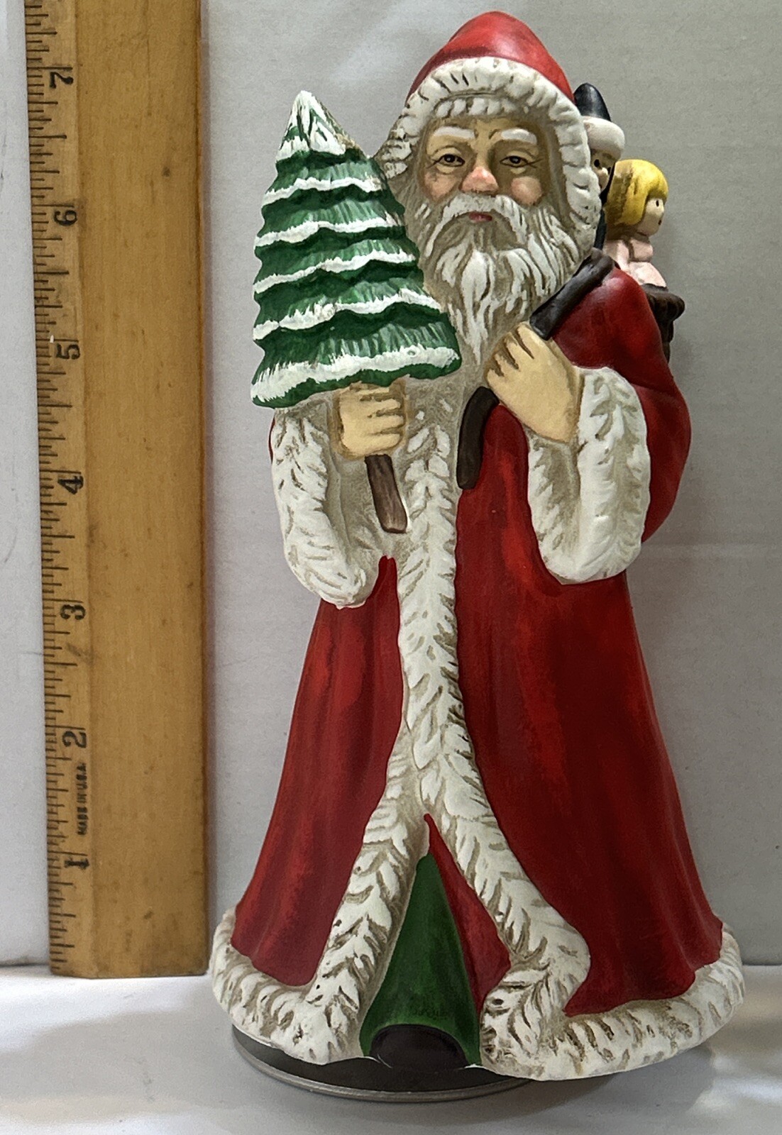 Lefton’s Music Box Here Comes Santa Claus Wind Up Rotating China Figurine