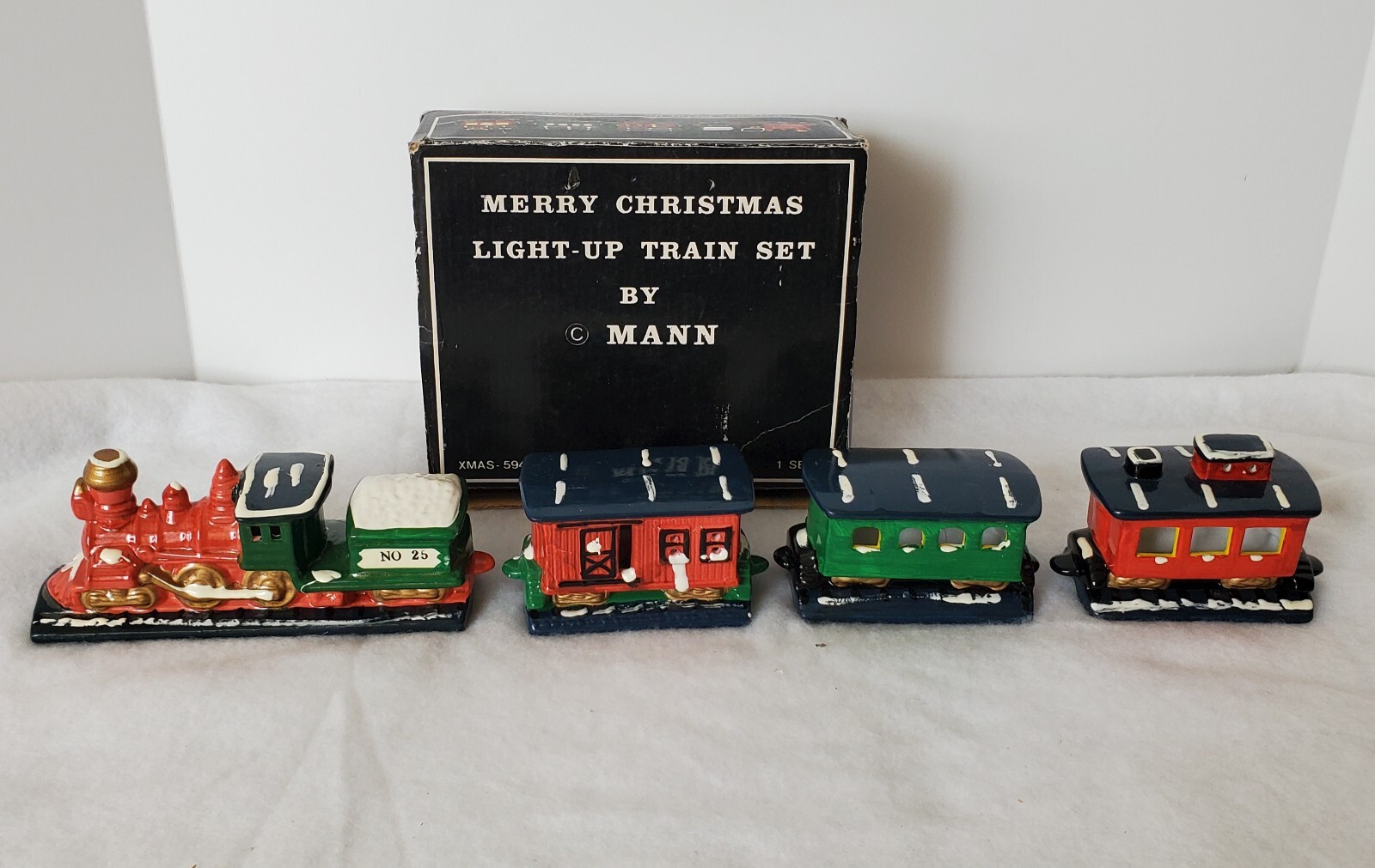 Vintage Mann Merry Christmas 4 Pc Light Up Ceramic Train Set (No Lights) 1982