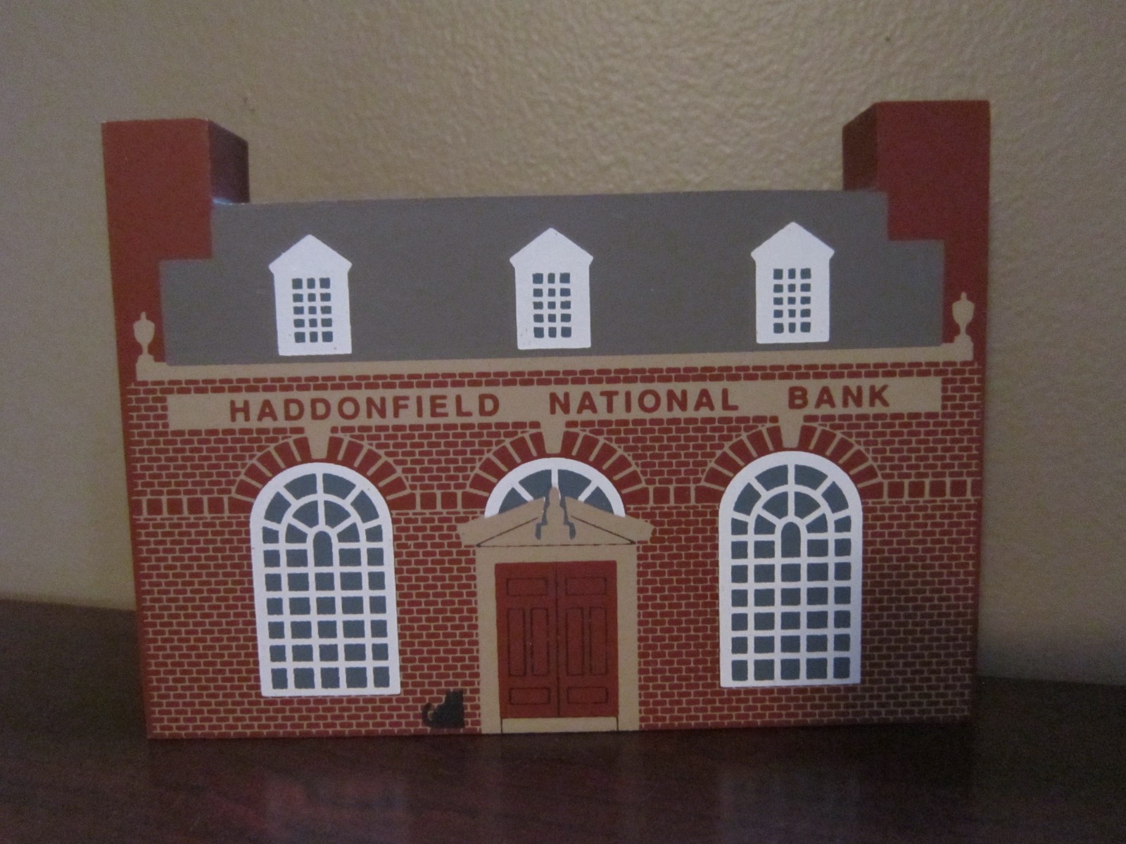 HADDONFIELD NATIONAL BANK CAT’S MEOW VILLAGE SERIES XI 1993