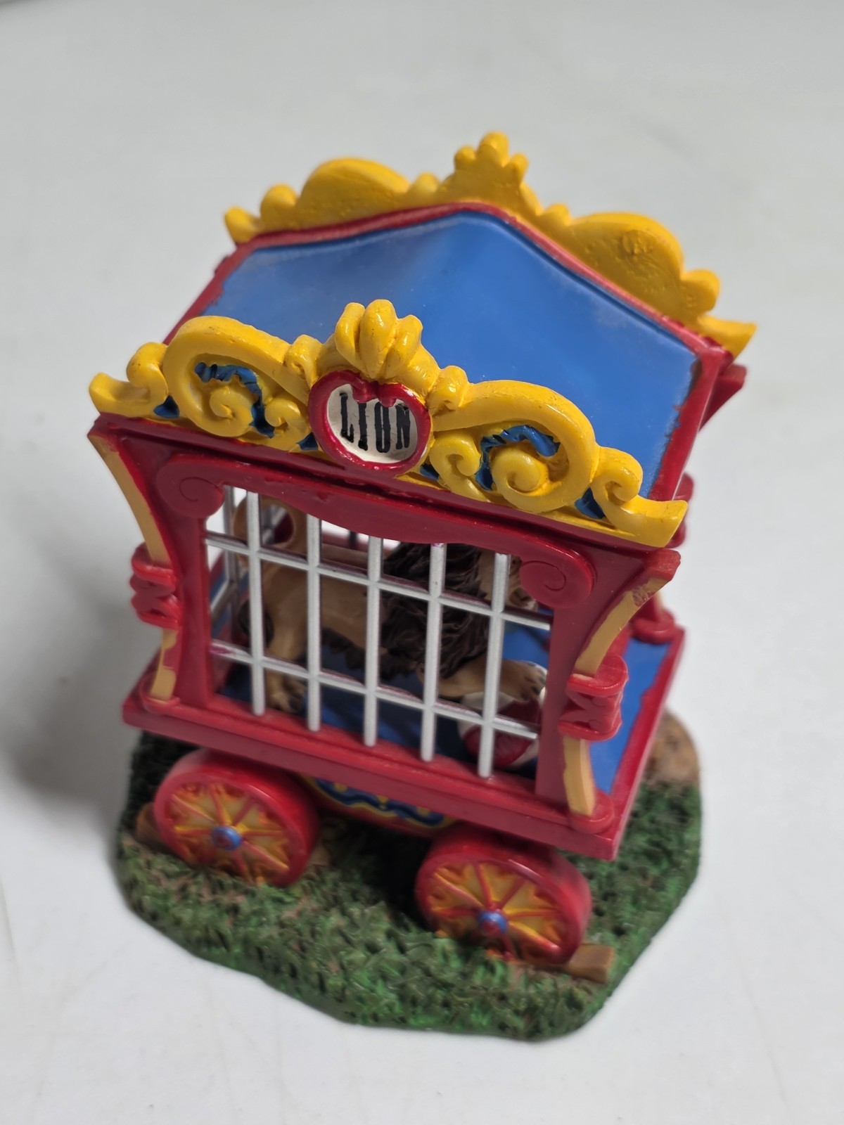 Vintage 2006 Lemax Village Collection Circus Animal Cages and Wagon Table Accent