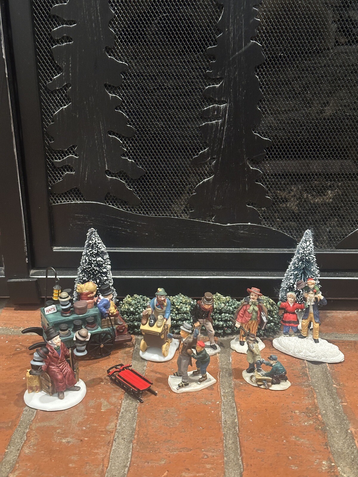 2003 RET. GRANDEUR NOEL ANTIQUE & SHOP SHOP LIGHTED VILLAGE+12PCS***SEE VIDEO***