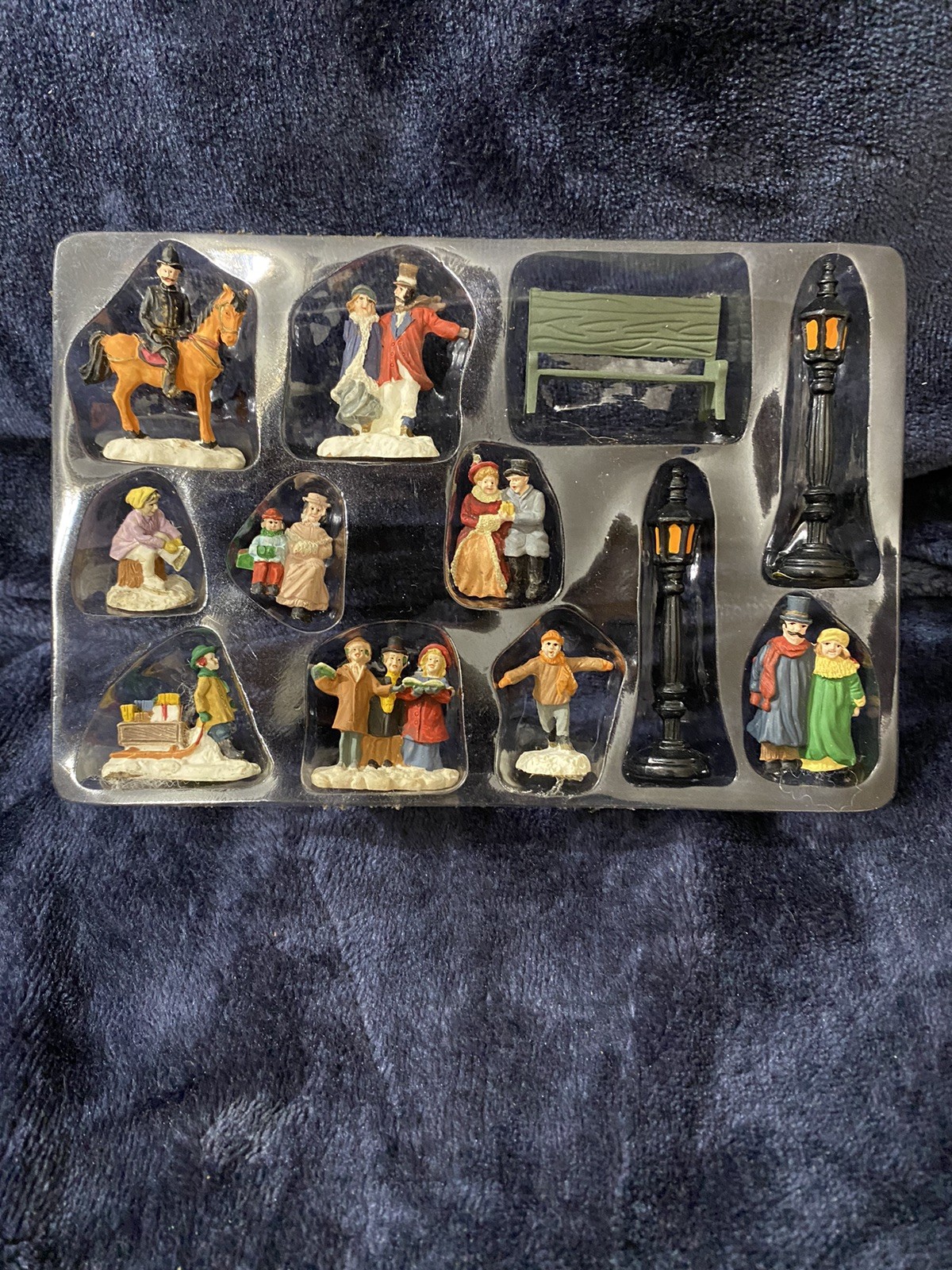 Mercuries 1995 Christmas Village Figurine Set 12 Pc Holiday People & Lamp Post