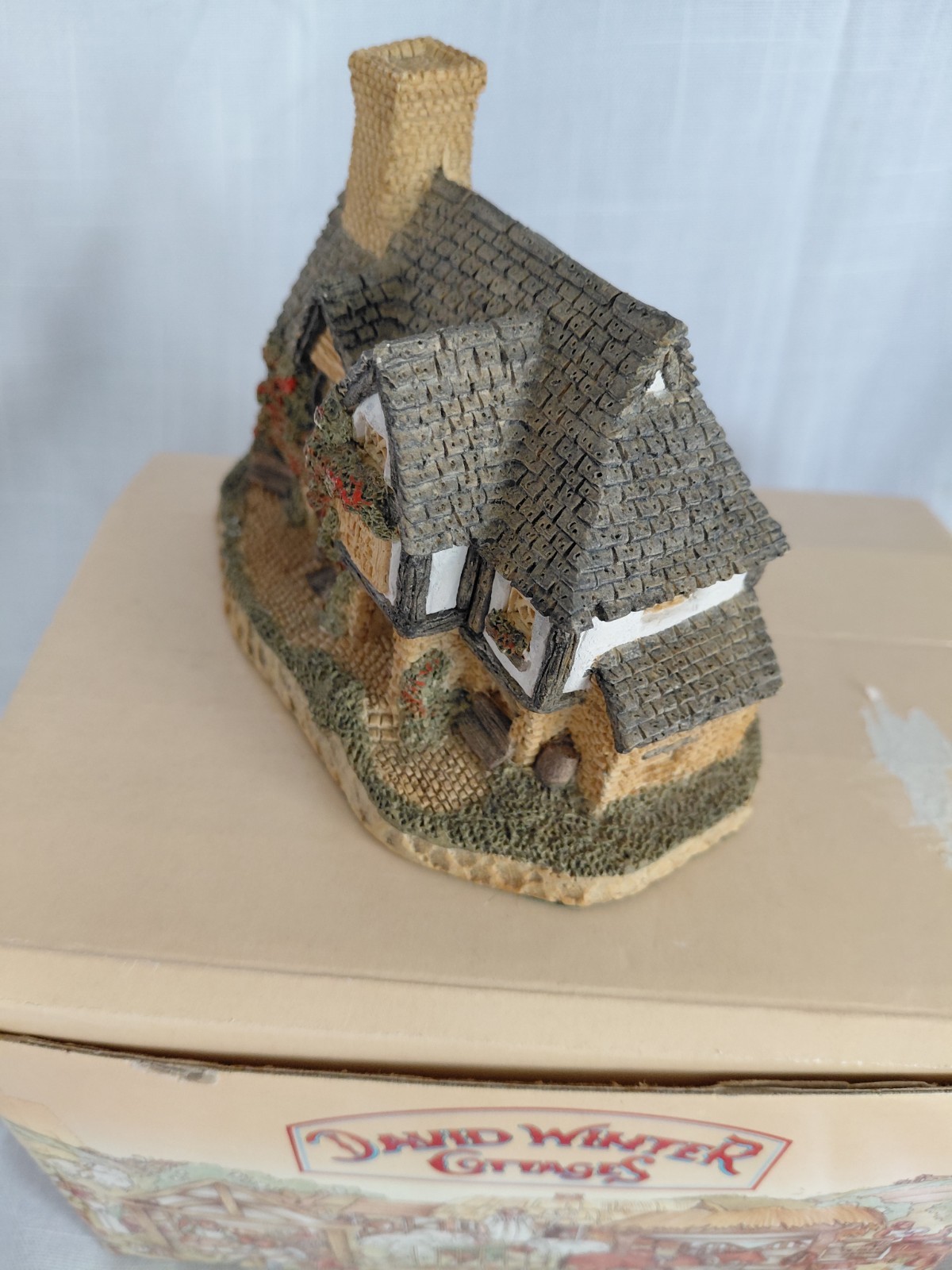 David Winter Cottage’s (2) “The Fushermans Wharf” 1983 Hogs Head Beer House 1985