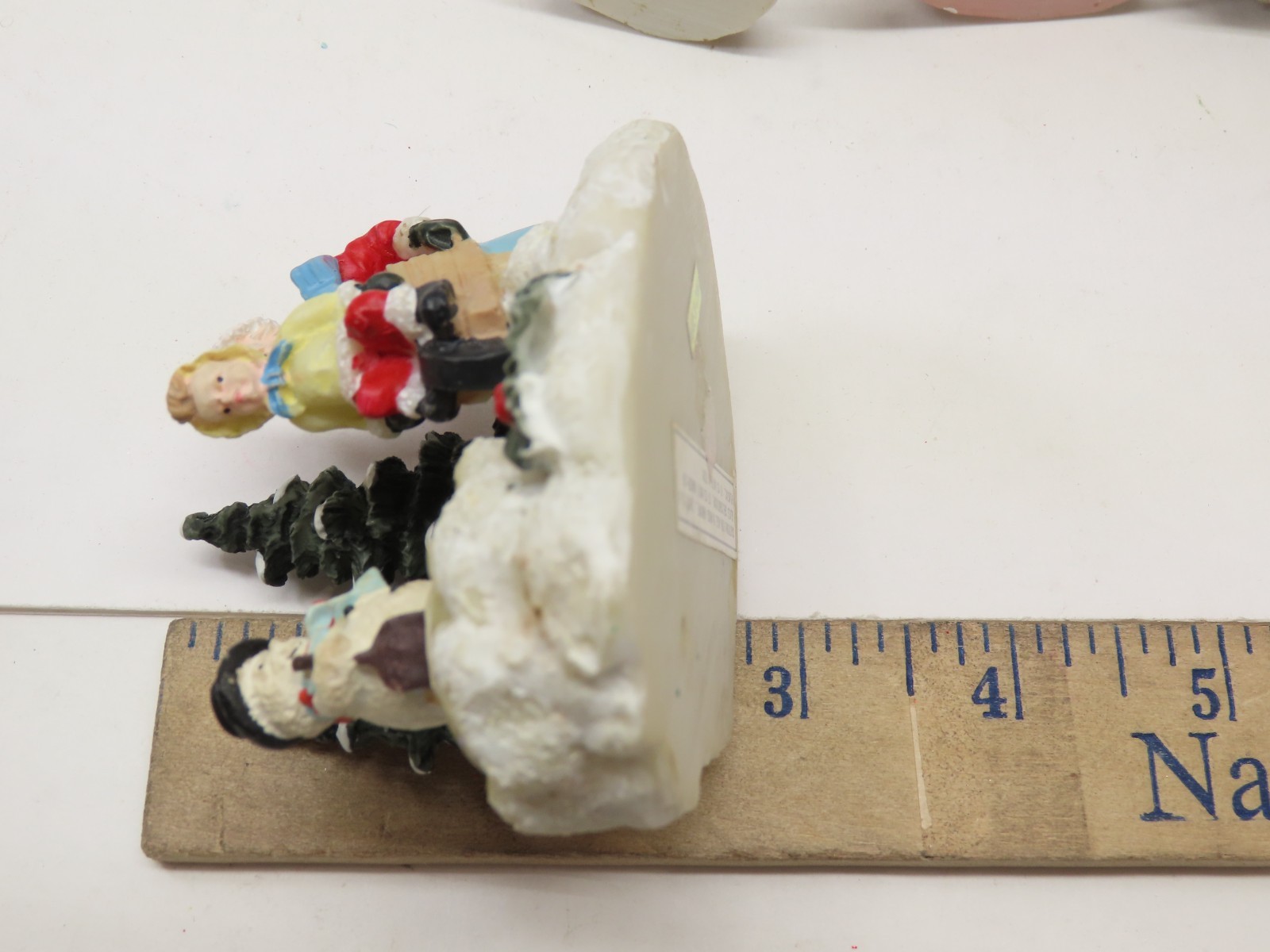 Figurines Christmas Village Accessories People Resin Assorted Lot D4884